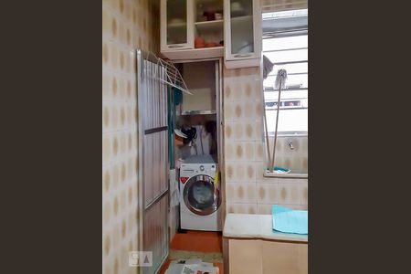 Apartamento à venda com 80m², 2 quartos e 3 vagas Apartamento à venda com 80m², 2 quartos e 3 vagasÁrea de Serviço