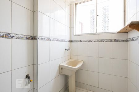 Apartamento para alugar com 38m², 1 quarto e sem vagaArea de Serviço