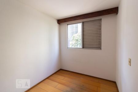 Quarto 2 de apartamento para alugar com 2 quartos, 80m² em Vila Izabel, Curitiba