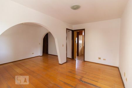 Sala de apartamento para alugar com 2 quartos, 80m² em Vila Izabel, Curitiba
