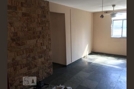 Sala de apartamento para alugar com 2 quartos, 50m² em Taquara, Rio de Janeiro