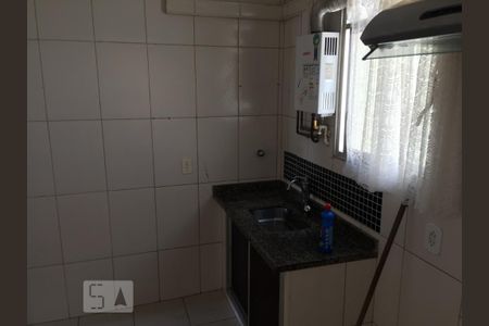Cozinha de apartamento para alugar com 2 quartos, 50m² em Taquara, Rio de Janeiro