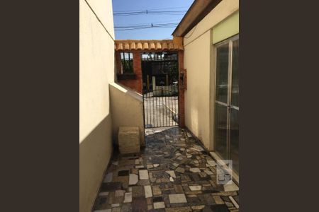 Entrada de apartamento para alugar com 2 quartos, 50m² em Taquara, Rio de Janeiro