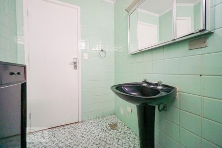 Banheiro de casa para alugar com 3 quartos, 147m² em Vila Prudente, São Paulo