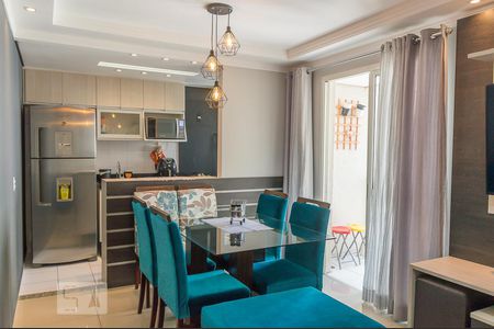 Sala de apartamento à venda com 2 quartos, 50m² em Piraporinha, Diadema