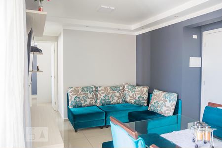 Sala de apartamento à venda com 2 quartos, 50m² em Piraporinha, Diadema