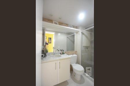 Banheiro Social de apartamento à venda com 2 quartos, 64m² em Pechincha, Rio de Janeiro