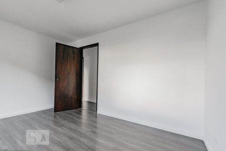 Quarto 1 de apartamento para alugar com 3 quartos, 130m² em Bom Retiro, Curitiba