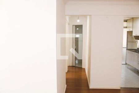 Corredor de apartamento para alugar com 2 quartos, 56m² em Pompeia, São Paulo