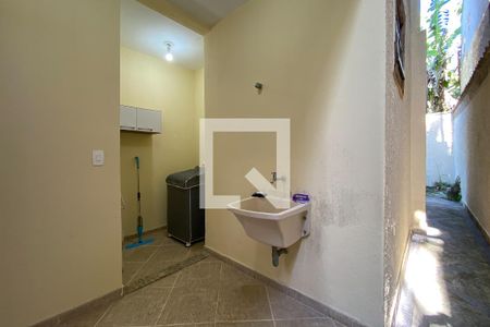 Casa para alugar com 180m², 2 quartos e 3 vagasLavanderia