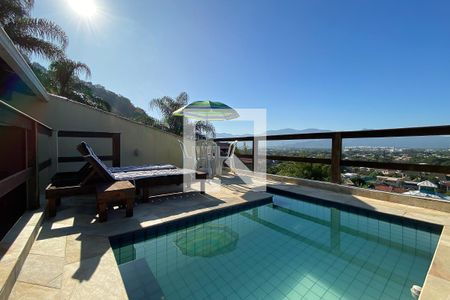 Casa para alugar com 180m², 2 quartos e 3 vagasPiscina