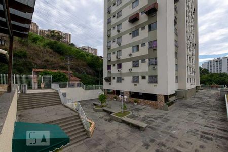 Apartamento para alugar com 57m², 2 quartos e 1 vaga Apartamento para alugar com 57m², 2 quartos e 1 vagaÁrea Comum - Playground