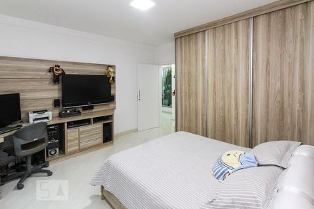 Casa à venda com 620m², 3 quartos e 5 vagasSuíte 02