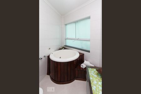 Casa à venda com 620m², 3 quartos e 5 vagasSuíte 02