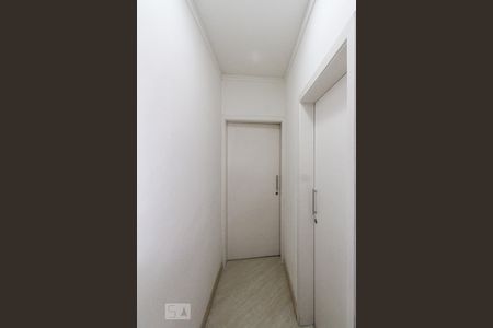 Casa à venda com 620m², 3 quartos e 5 vagasCorredor