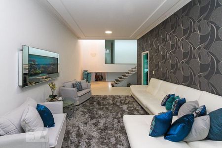 Casa à venda com 620m², 3 quartos e 5 vagasSala 02