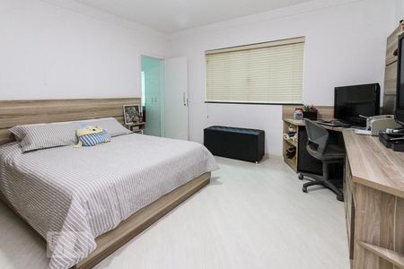 Casa à venda com 620m², 3 quartos e 5 vagasSuíte 02