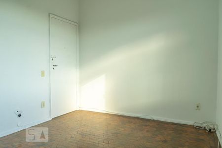 Sala de apartamento para alugar com 2 quartos, 68m² em Olaria, Rio de Janeiro