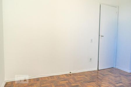 Quarto 1 de apartamento para alugar com 2 quartos, 68m² em Olaria, Rio de Janeiro