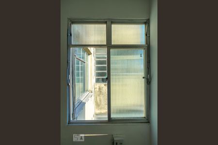 Quarto 1 de apartamento para alugar com 2 quartos, 68m² em Olaria, Rio de Janeiro