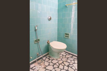 Apartamento para alugar com 68m², 2 quartos e sem vaga Apartamento para alugar com 68m², 2 quartos e sem vagaBanheiro