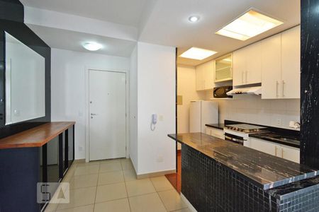 Sala de apartamento para alugar com 1 quarto, 50m² em Vale do Sereno, Nova Lima