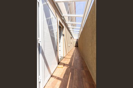 Casa à venda com 160m², 3 quartos e 4 vagas Casa à venda com 160m², 3 quartos e 4 vagasEntrada