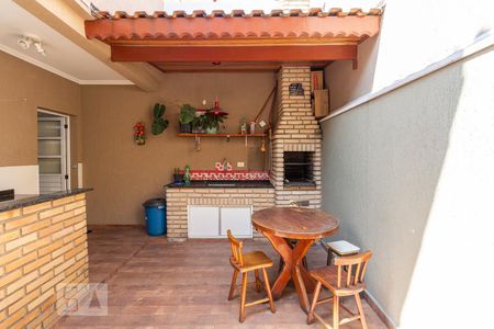 Casa à venda com 160m², 3 quartos e 4 vagas Casa à venda com 160m², 3 quartos e 4 vagasChurrasqueira