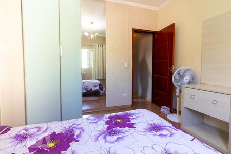 Casa à venda com 160m², 3 quartos e 4 vagas Casa à venda com 160m², 3 quartos e 4 vagasQuarto 1