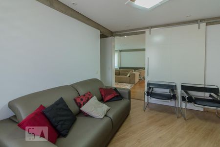 Apartamento à venda com 200m², 3 quartos e 3 vagasSala 02