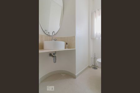 Lavabo de apartamento para alugar com 3 quartos, 200m² em Jardim, Santo André