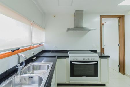 Apartamento à venda com 200m², 3 quartos e 3 vagasCozinha