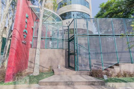 Apartamento à venda com 200m², 3 quartos e 3 vagasFachada