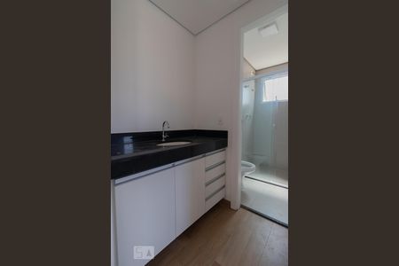 Banheiro de apartamento para alugar com 1 quarto, 47m² em Parada Inglesa, São Paulo