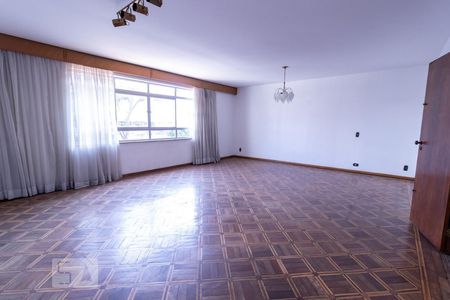 Sala de casa à venda com 5 quartos, 280m² em Mooca, São Paulo