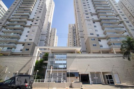 Apartamento à venda com 96m², 3 quartos e 2 vagas Apartamento à venda com 96m², 3 quartos e 2 vagasFachada