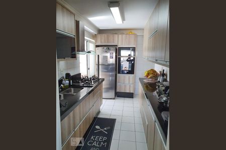 Apartamento à venda com 96m², 3 quartos e 2 vagas Apartamento à venda com 96m², 3 quartos e 2 vagasCozinha