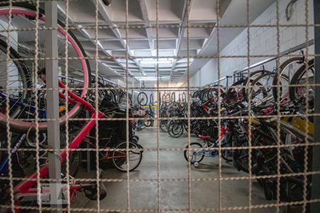 Apartamento à venda com 96m², 3 quartos e 2 vagas Apartamento à venda com 96m², 3 quartos e 2 vagasBicicletário