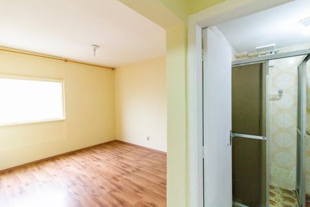 Apartamento à venda com 74m², 2 quartos e 1 vaga Apartamento à venda com 74m², 2 quartos e 1 vagaBanheiro da Suíte