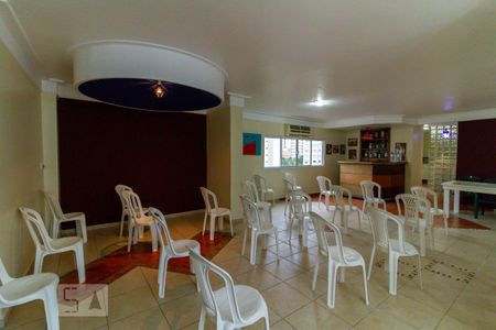 Apartamento à venda com 74m², 2 quartos e 1 vaga Apartamento à venda com 74m², 2 quartos e 1 vagaÁrea comum - Salão de festas