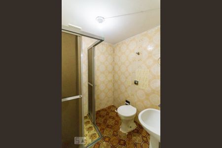 Apartamento à venda com 74m², 2 quartos e 1 vaga Apartamento à venda com 74m², 2 quartos e 1 vagaBanheiro da Suíte
