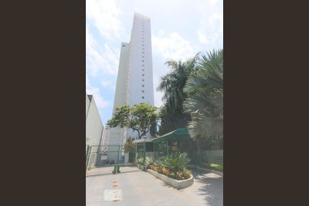 Apartamento à venda com 74m², 2 quartos e 1 vagaFachada