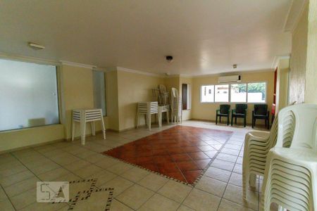 Apartamento à venda com 74m², 2 quartos e 1 vaga Apartamento à venda com 74m², 2 quartos e 1 vagaÁrea comum - Salão de festas