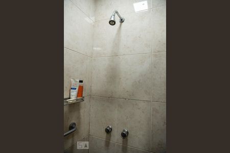 Apartamento à venda com 320m², 5 quartos e 2 vagas Apartamento à venda com 320m², 5 quartos e 2 vagasBanheiro Social