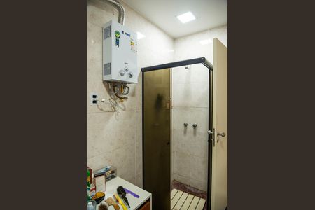 Apartamento à venda com 320m², 5 quartos e 2 vagas Apartamento à venda com 320m², 5 quartos e 2 vagasBanheiro Social