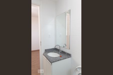 Banheiro da Suíte de apartamento para alugar com 3 quartos, 67m² em Conceição, Diadema