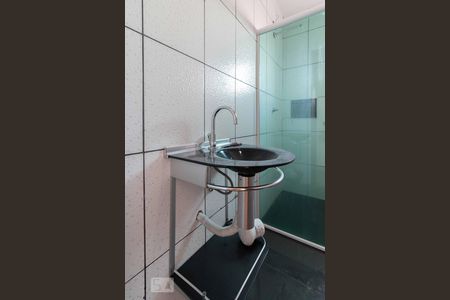 Casa à venda com 600m², 3 quartos e 2 vagasBanheiro Social