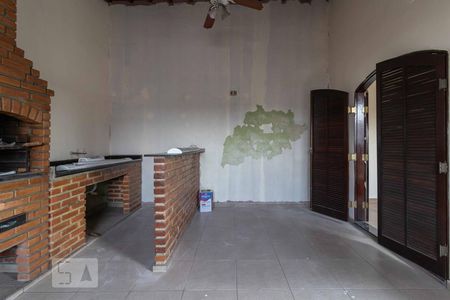 Casa à venda com 600m², 3 quartos e 2 vagasÁrea Externa - Churrasqueira