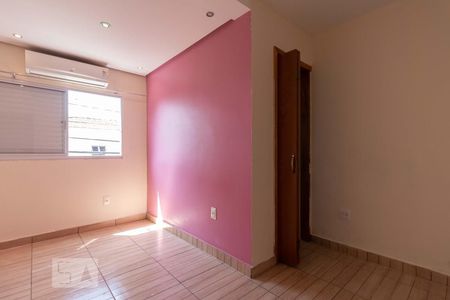 Casa à venda com 600m², 3 quartos e 2 vagasSuíte 2