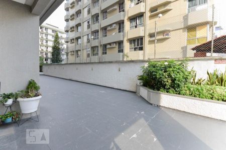 Apartamento para alugar com 77m², 2 quartos e 1 vaga Apartamento para alugar com 77m², 2 quartos e 1 vagaÁrea comum